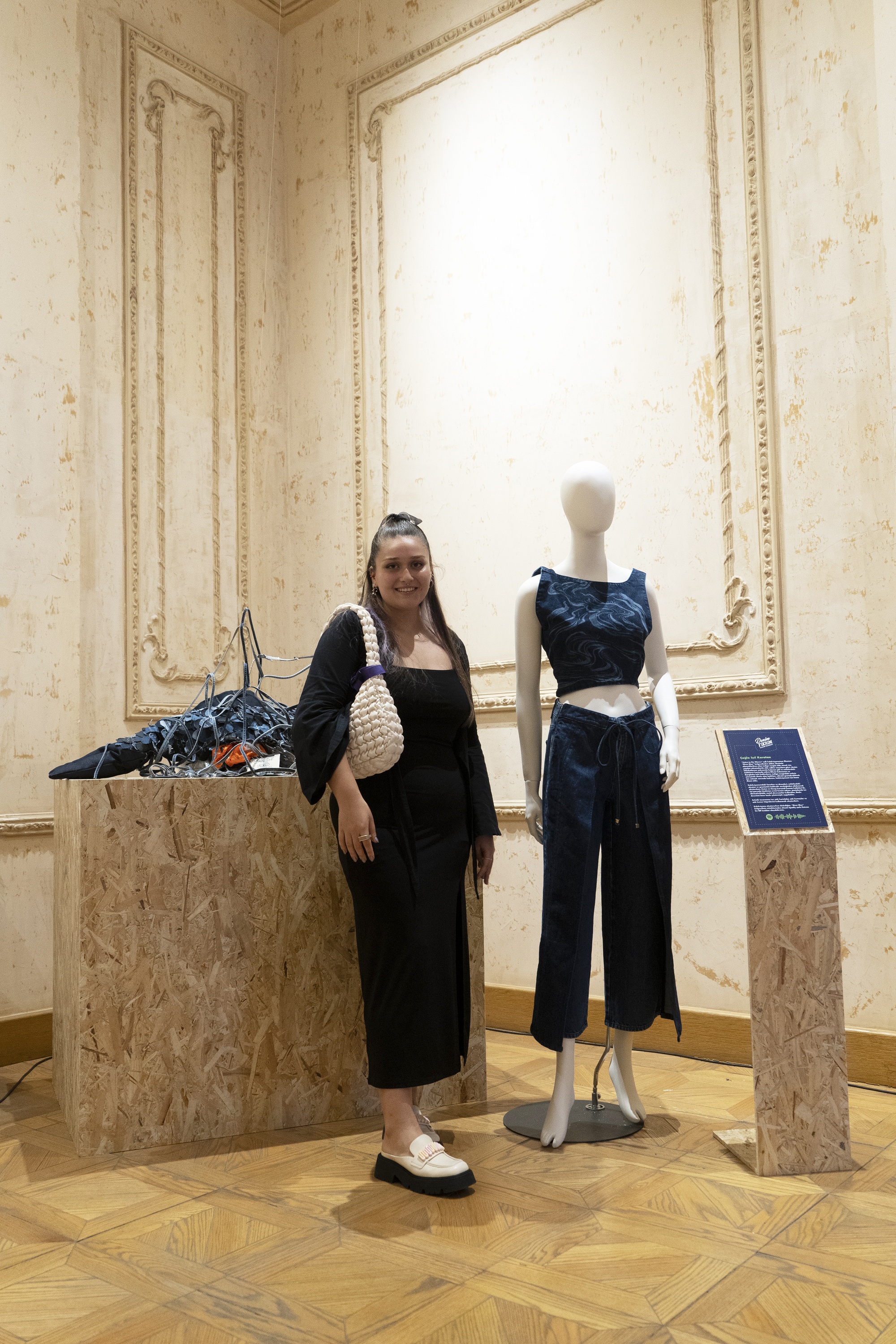 Çağla Işıl KARATAN